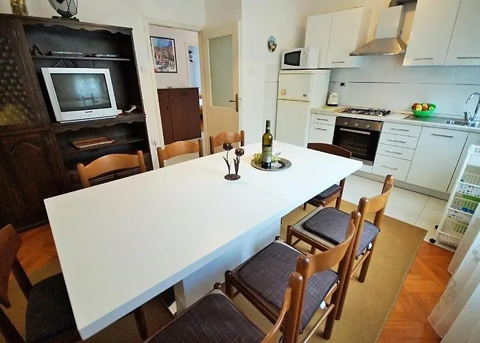 With Wifi - 13830 Pula