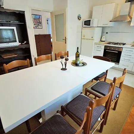 With Wifi - 13830 Pula